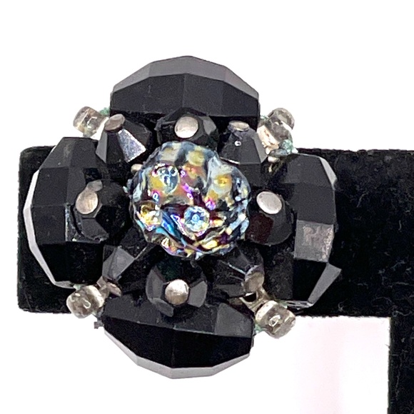 West Germany Signed Vntage Black Lava Rock Look Clip-on Cluster Earrings - Picture 6 of 13